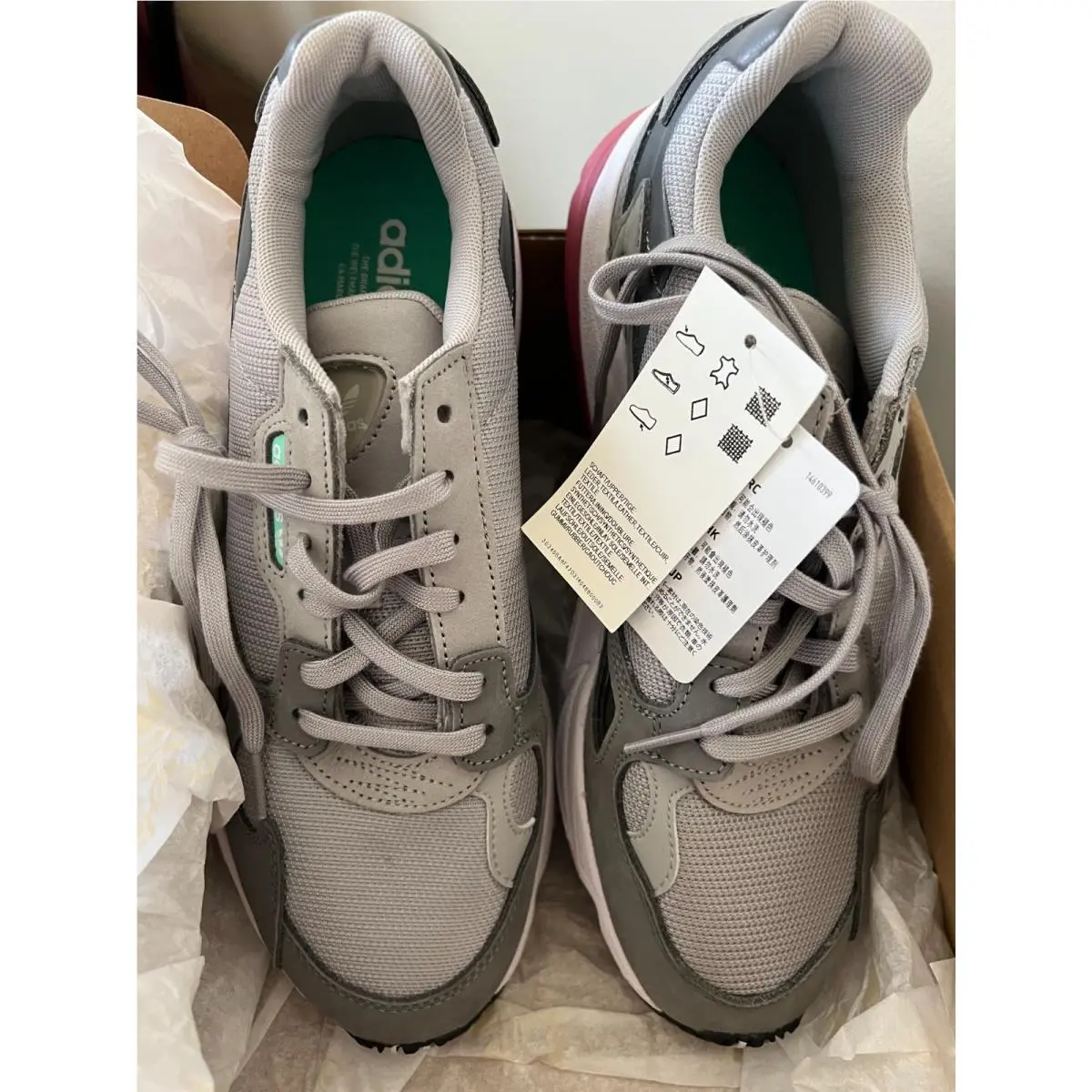 Adidas Originals Falcon W Tennis Sneaker Shoes Women Sz 9.5 D96698 Gray White