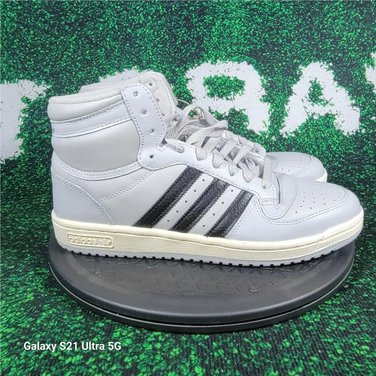 Adidas shoes - Gray (UPC: 195740177416) 2