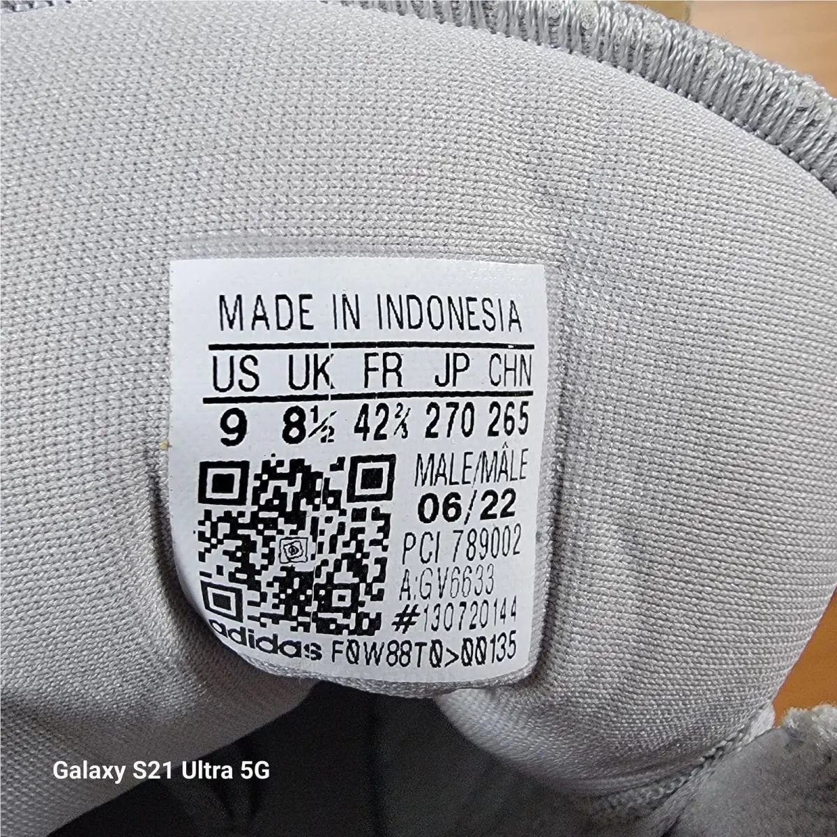 Adidas shoes - Gray (UPC: 195740177416) 7
