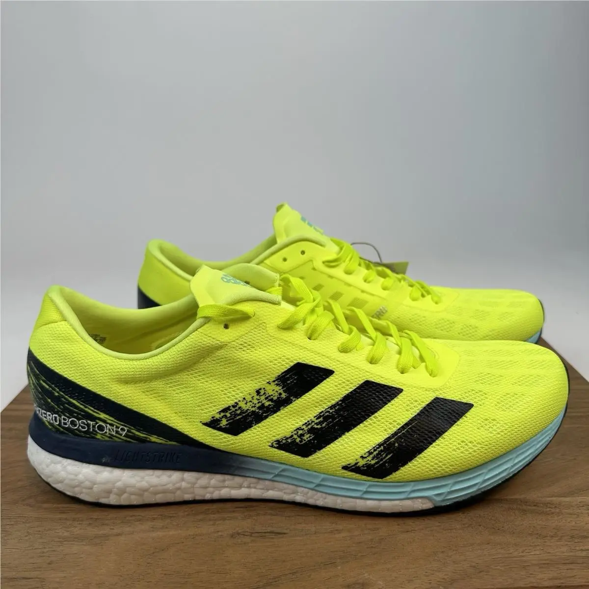 Mens Adidas Adizero Boston 9 Green Running Sneakers Shoes Size 13 M