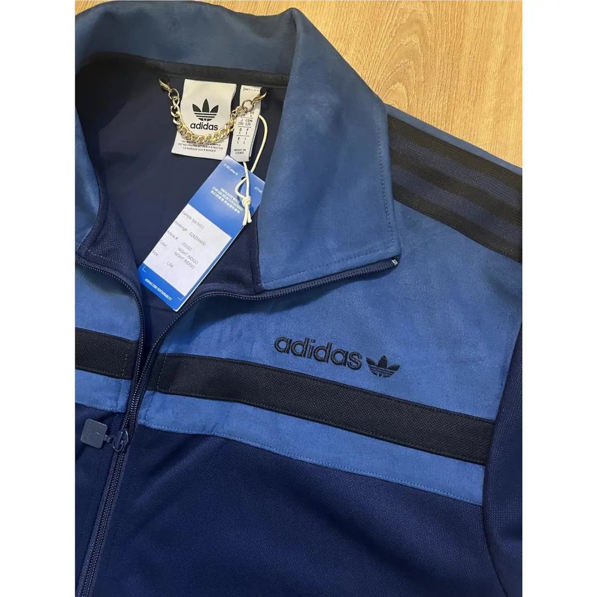 Adidas clothing - Blue 10