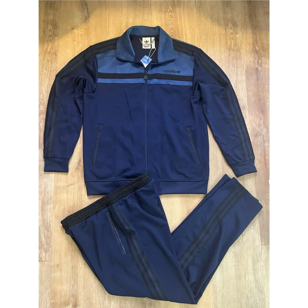 Adidas clothing - Blue 0