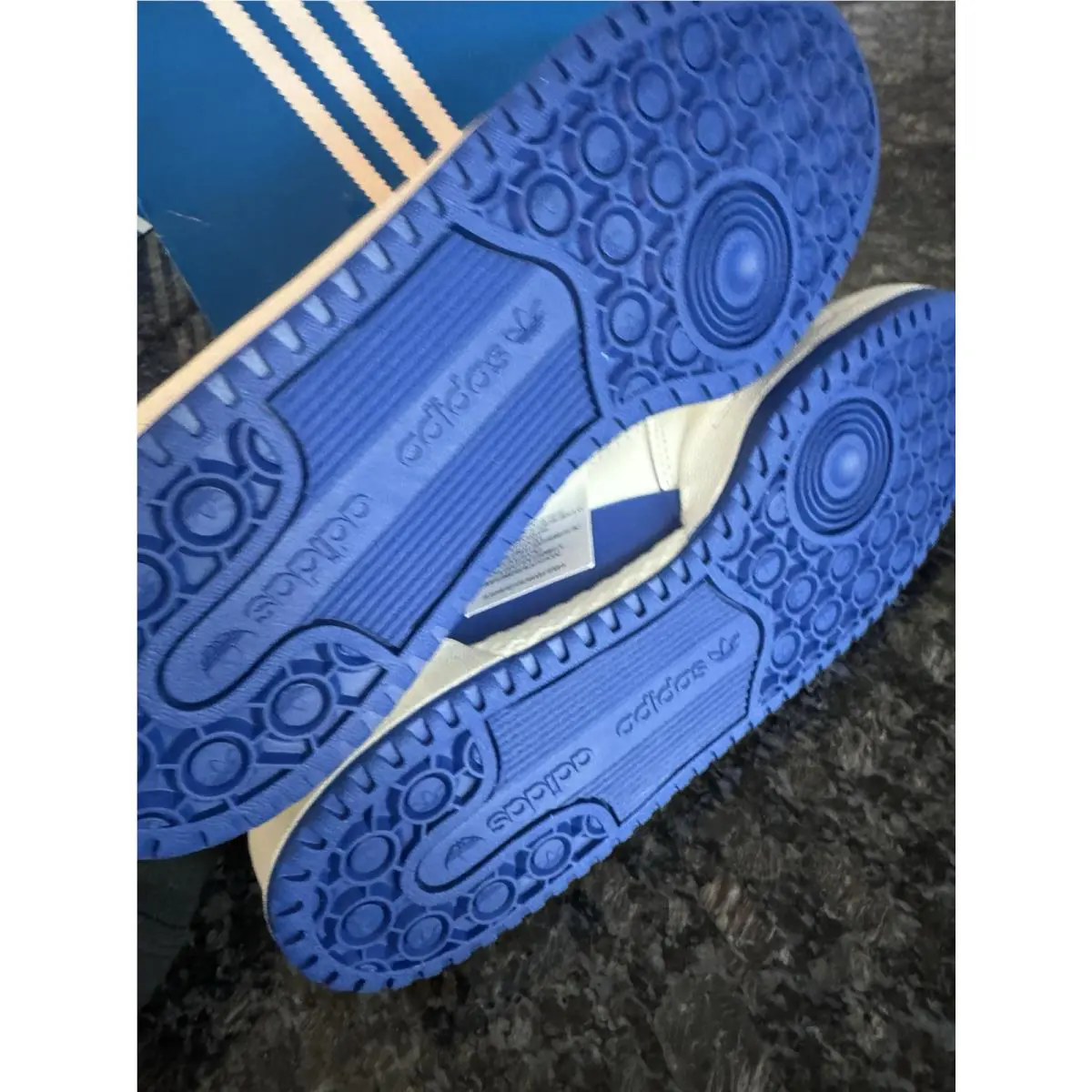 Adidas shoes - adidas Originals Forum - Originals Forum - IH7913 - Cloud White/Team Royal Blue/Cloud White 3