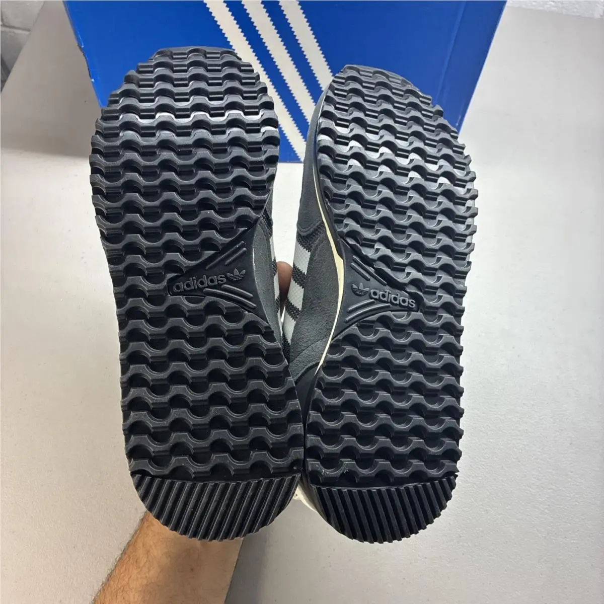 Adidas shoes - adidas ZX 700 - H01851 - Gray 4