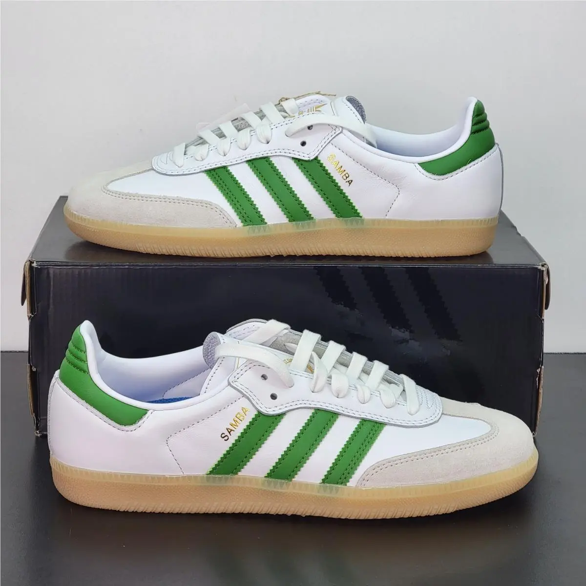 Adidas Samba Men`s Size 8 Athletic Shoes White Green Soccer Footwear Sneakers