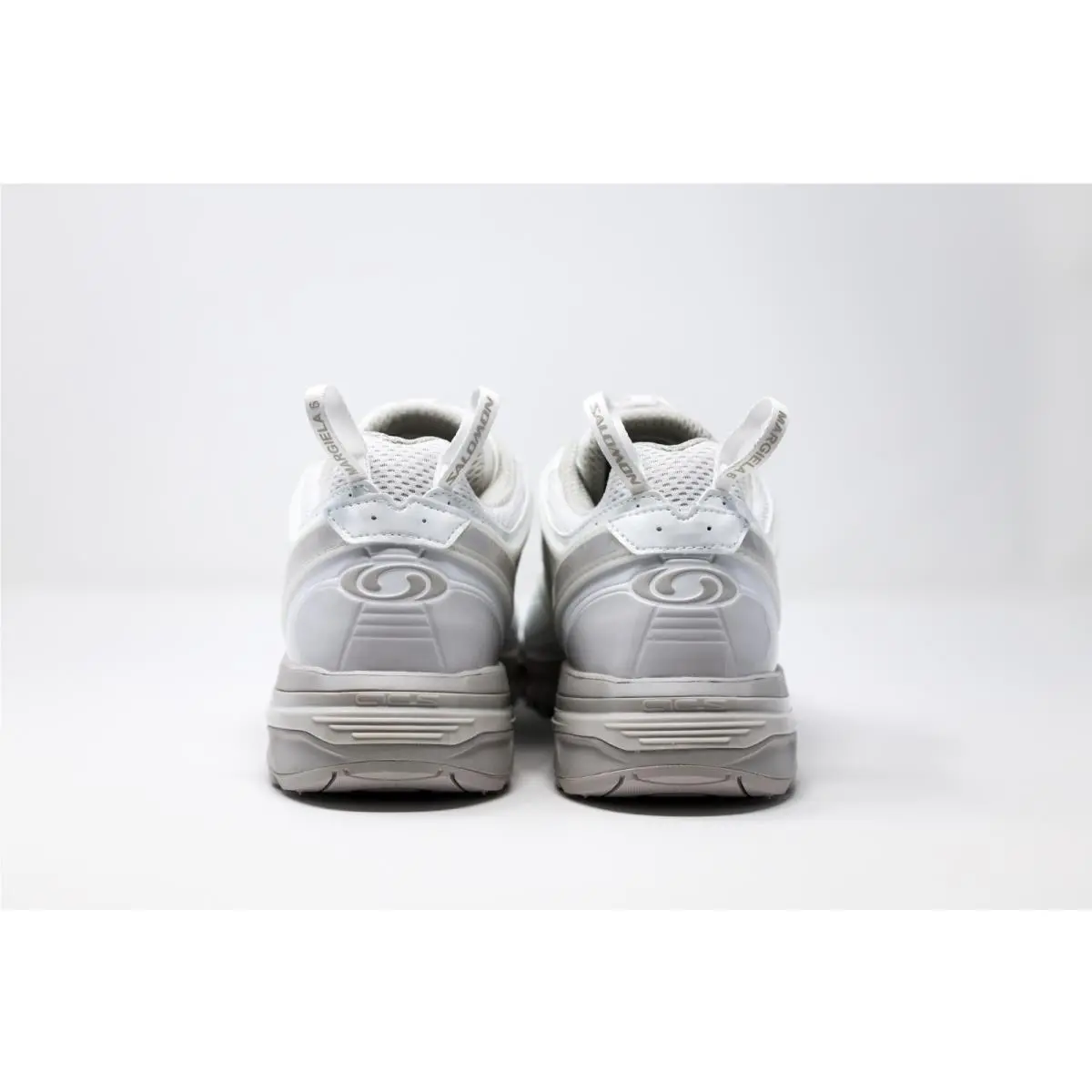 Salomon shoes - MM6 Maison Margiela X Salomon Acs Pro - 49112328G0 - White 4