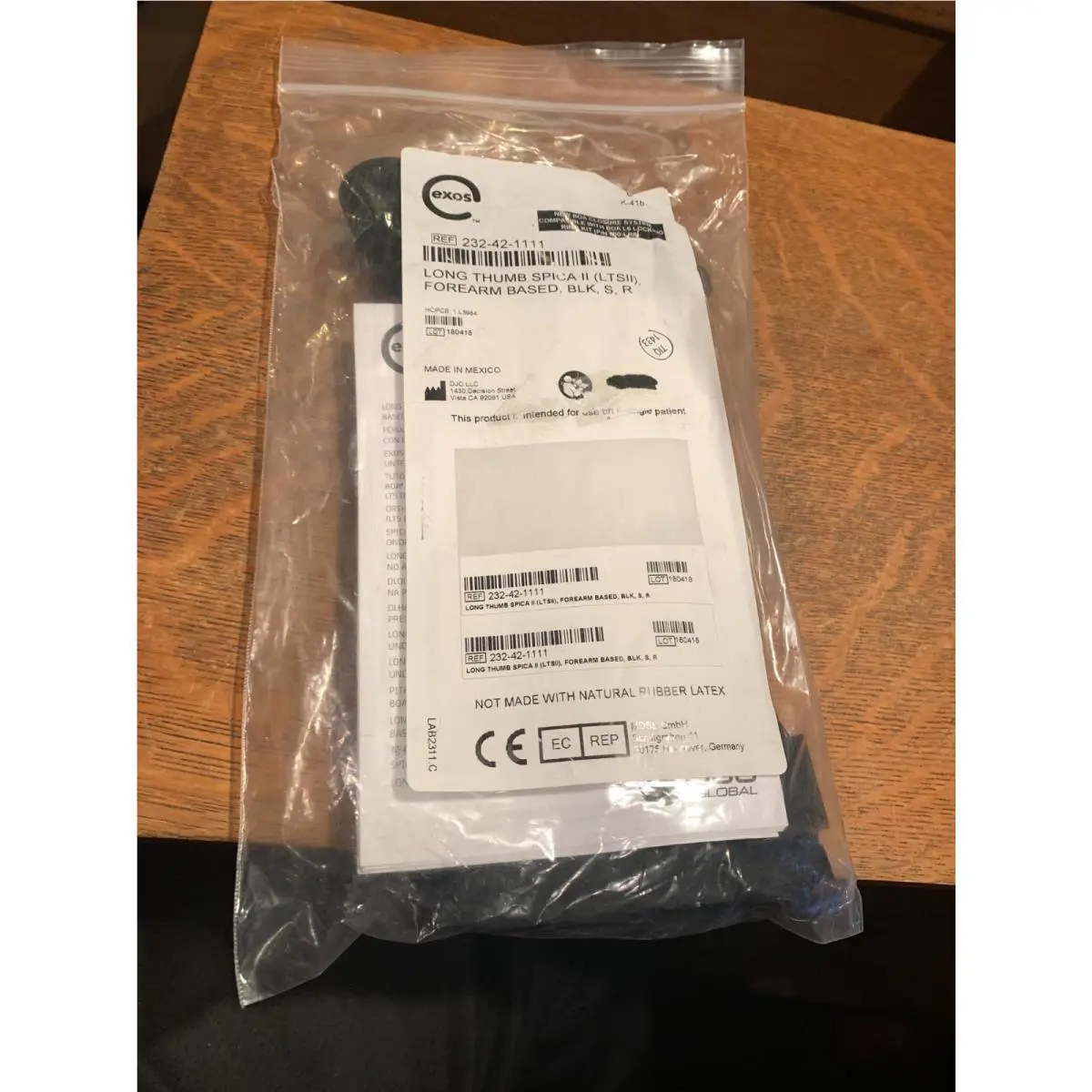 Djo Exos Long Thumb Spica Brace Open Thumb Right Size Sm 232-42-1111