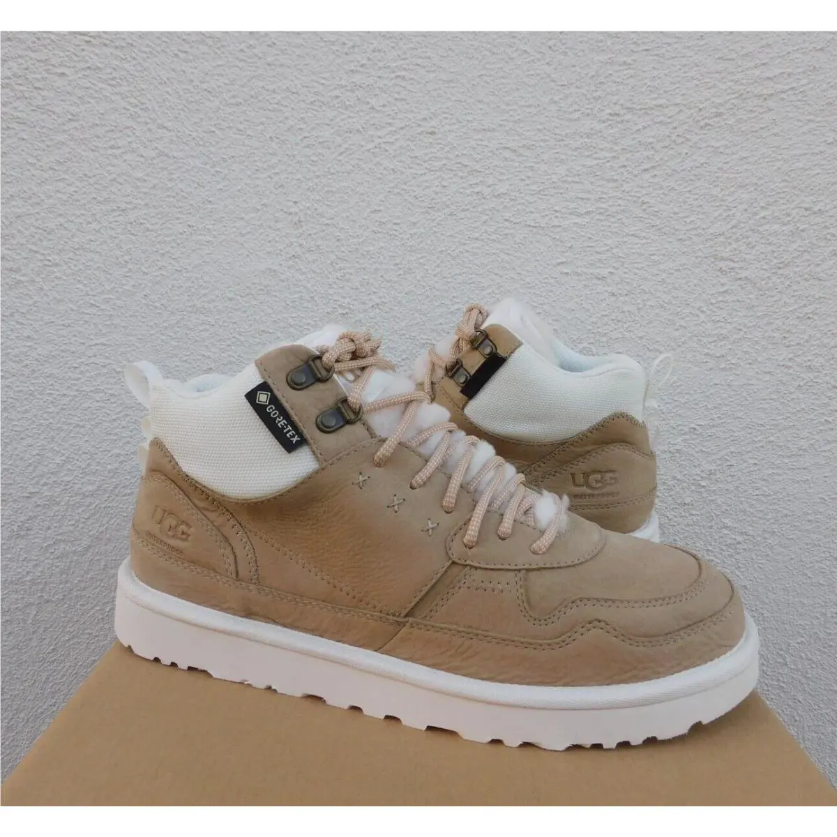 UGG shoes - UGG Highland - Highland - Sand (UPC: 195719863227) 1