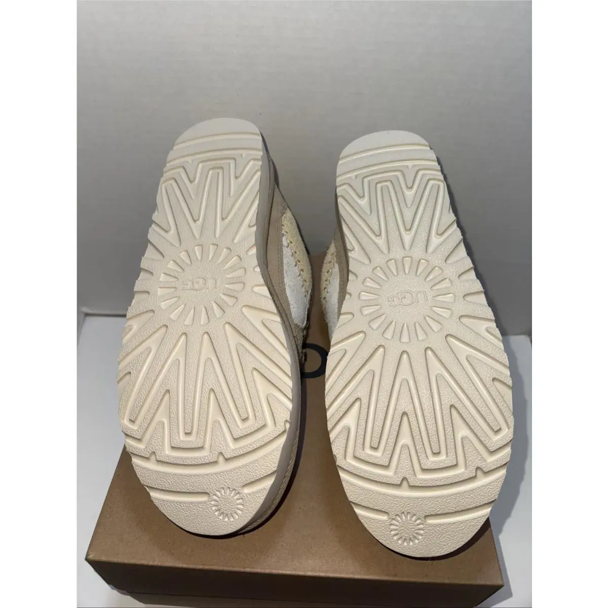 UGG shoes - Ugg Lo Lowmel Biarritz - Lowmel Biarritz - Sand 3