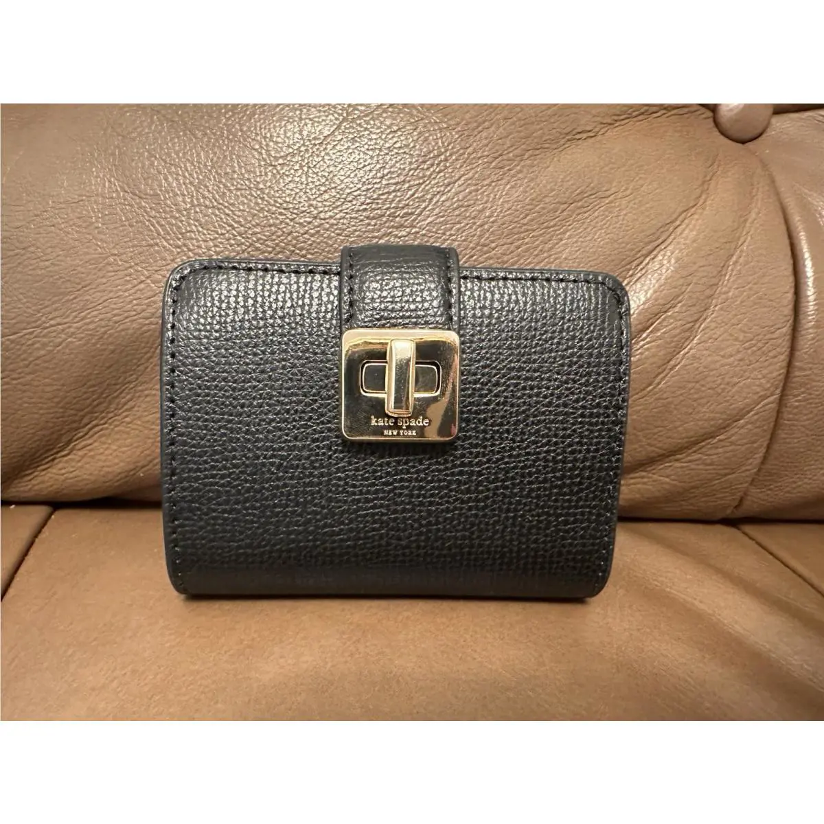 Kate Spade Phoebe Small Leather Card Holder in Black KF535