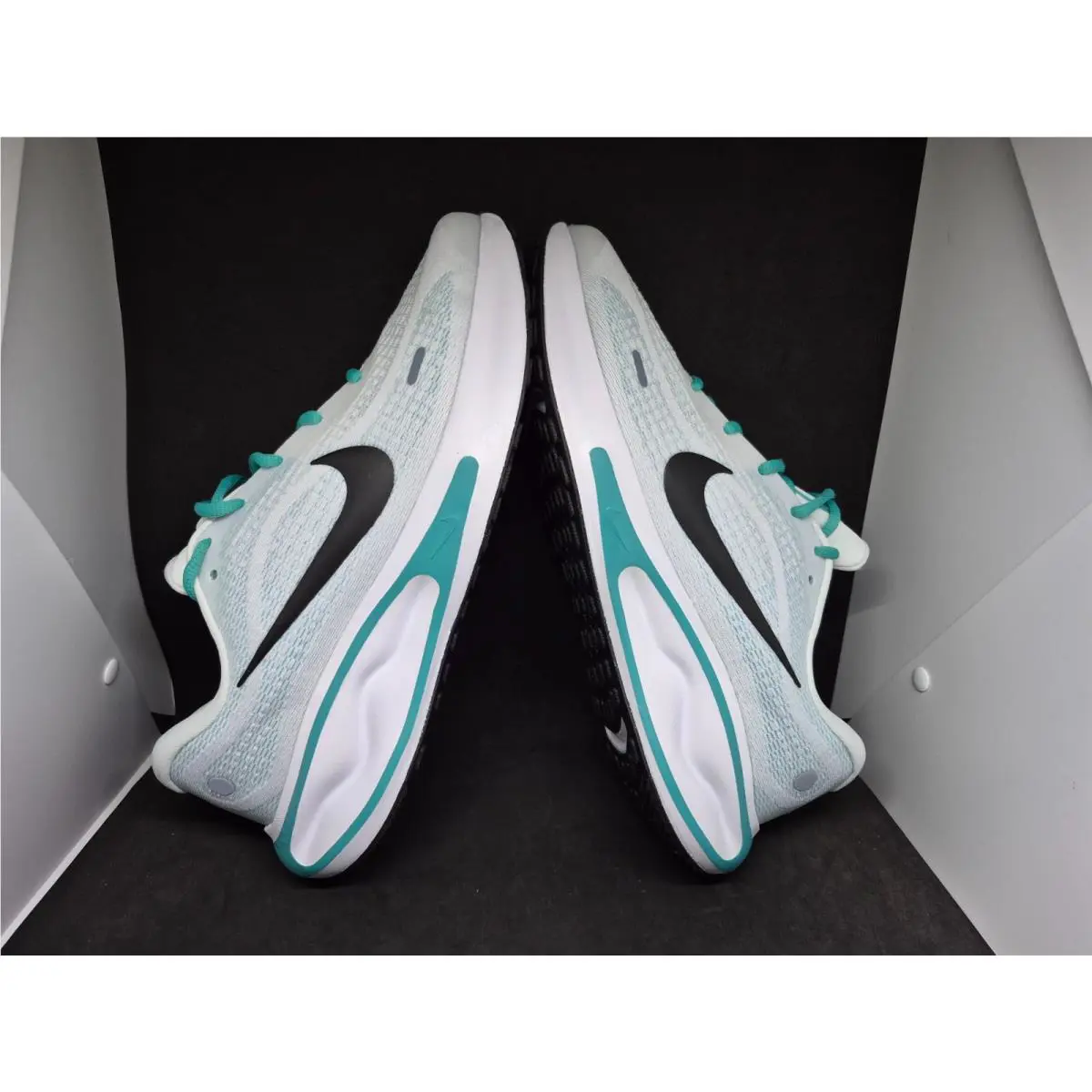 Nike shoes - Nike Journey Run - Journey Run - FN0228-103 - White /Cactus 6