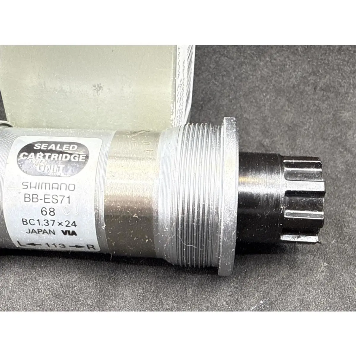 Shimano  - BB-ES71 - BB-ES71 - Silver (UPC: 689228060203) 2