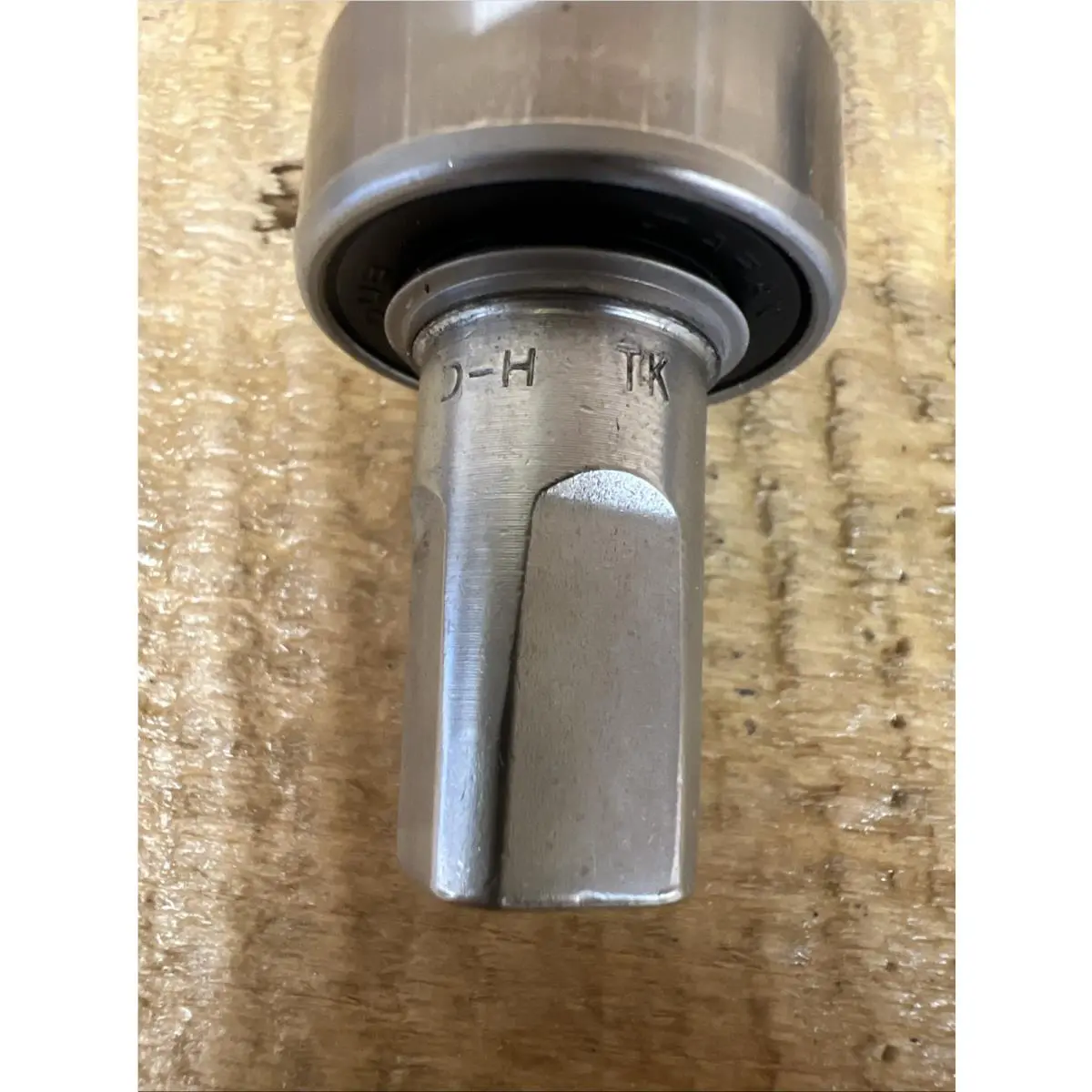 Shimano  - BB-UN72 - BB-UN72 - Silver 5