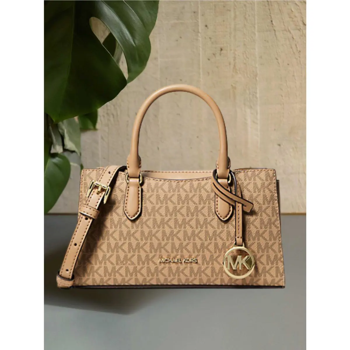 Michael Kors Arden Women Small MK Logo Crossbody Messenger Purse Handbag Camel