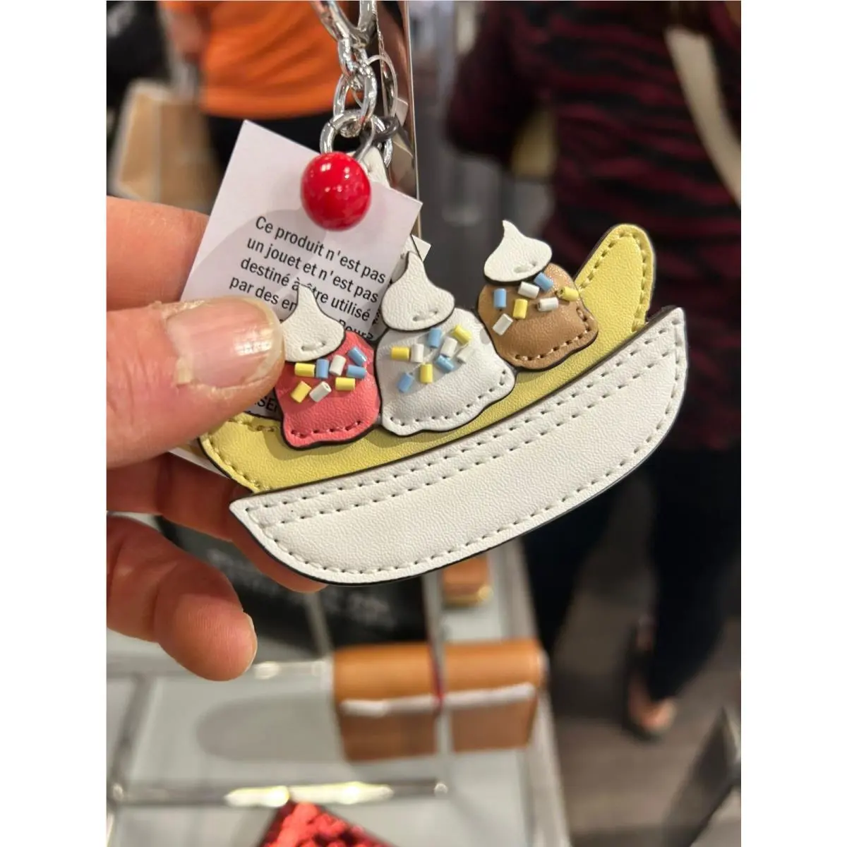 Michael Kors Giftables Banana Split Bag Charm Key Ring Chain Optic White