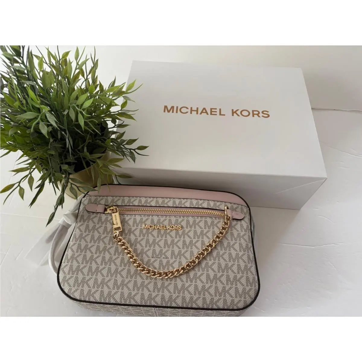 Michael Kors Chain Jet Set Crossbody – Beige with Pink