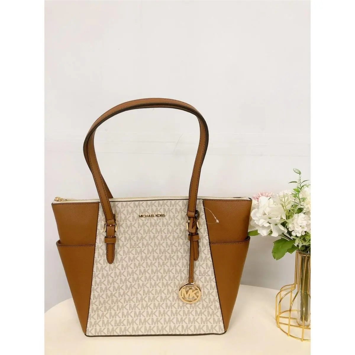 Michael Kors 35T0GCFT3B Charlotte Large Top Zip Shoulder Tote Bag MK Signature