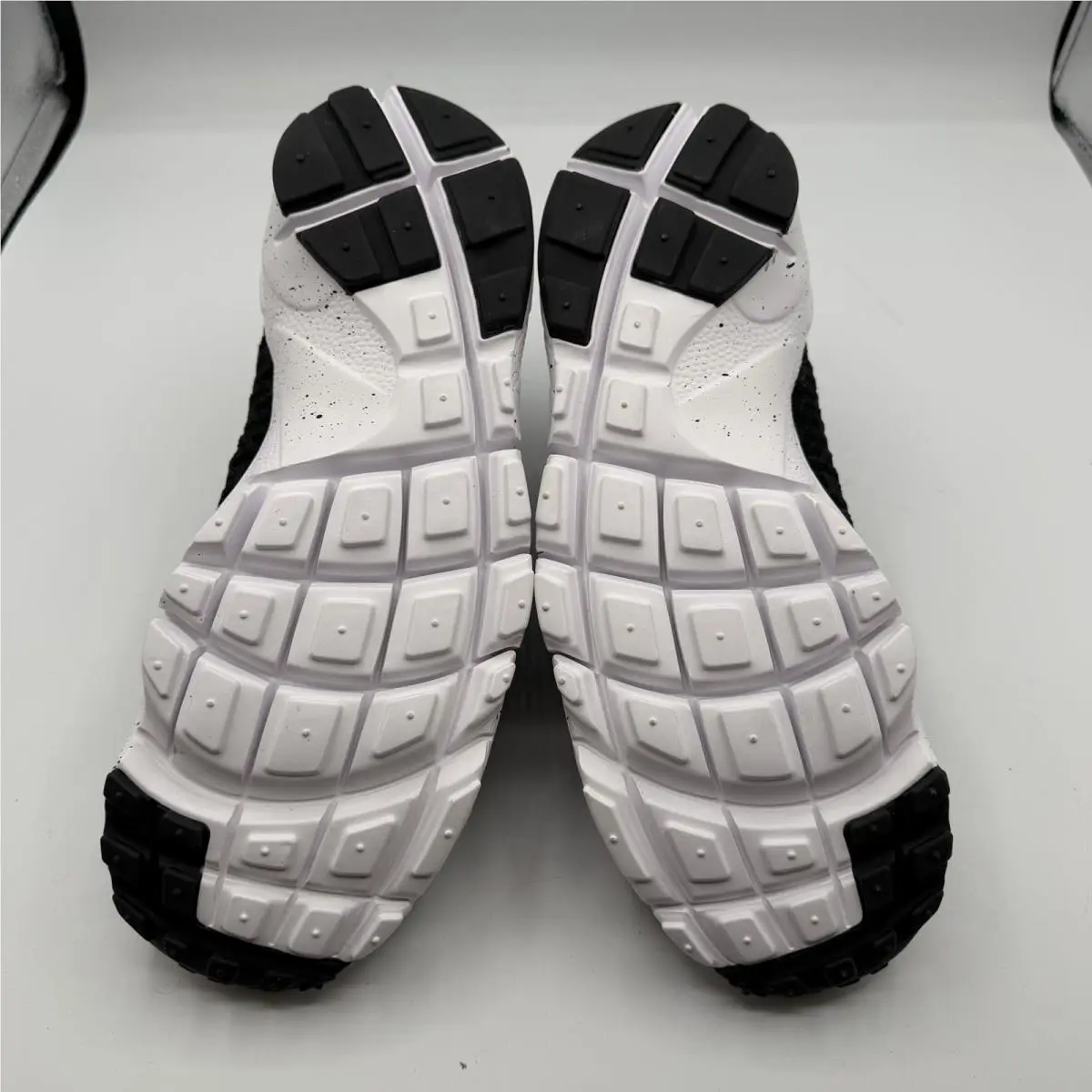Nike shoes - Nike Air Footscape Magista Flyknit - 816560-003 - Black 8