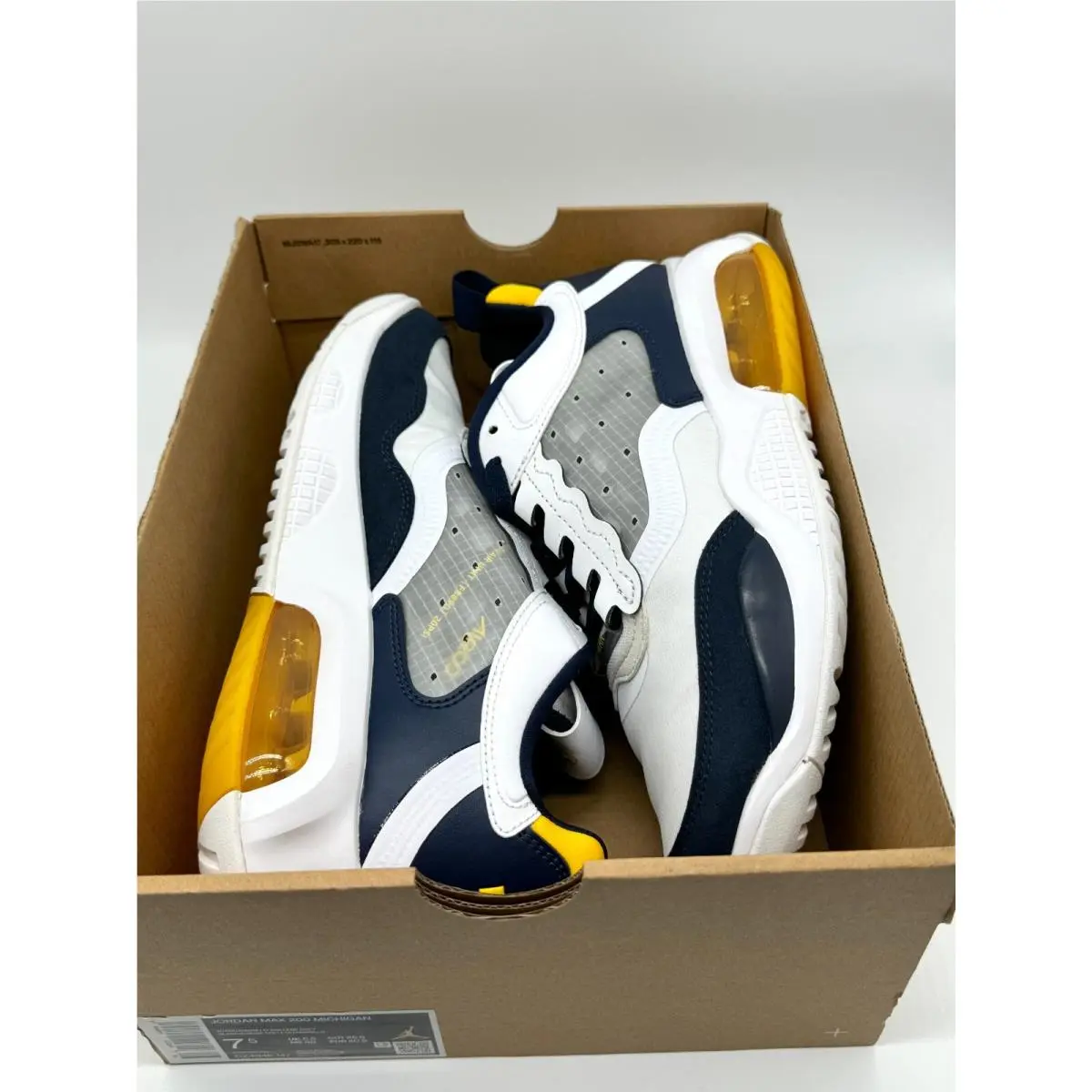 Nike shoes - Jordan Max 200 - Max - cz4946-147 - White (UPC: 194499122609) 8