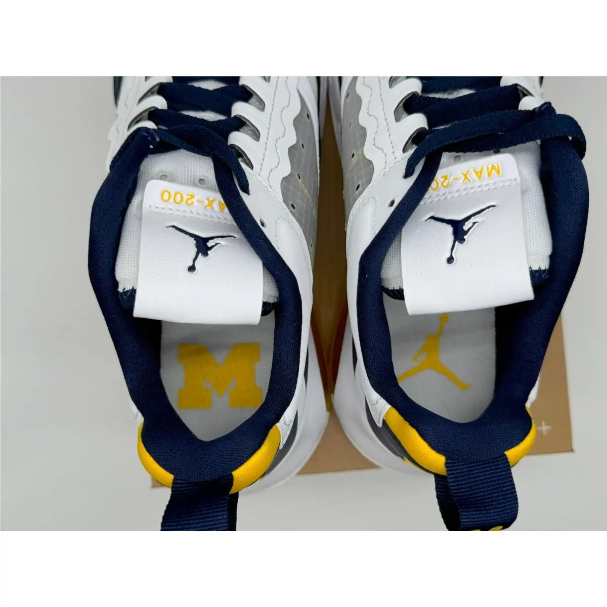 Nike shoes - Jordan Max 200 - Max - cz4946-147 - White (UPC: 194499122609) 5