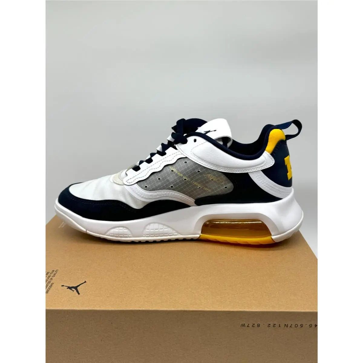 Nike shoes - Jordan Max 200 - Max - cz4946-147 - White (UPC: 194499122609) 6