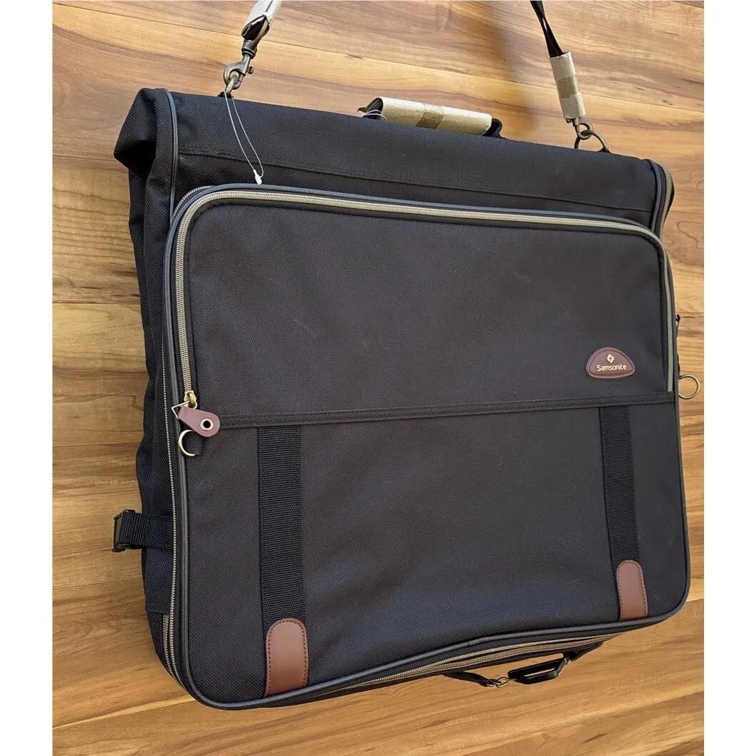 Samsonite Black Canvas Bi Fold Garment Bag Expand W/pockets 24” X 22”