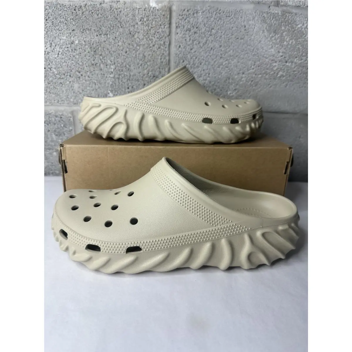 Crocs x Salehe Bembury Saru Clog Ginger Men`s Sz 10 210141-0LX