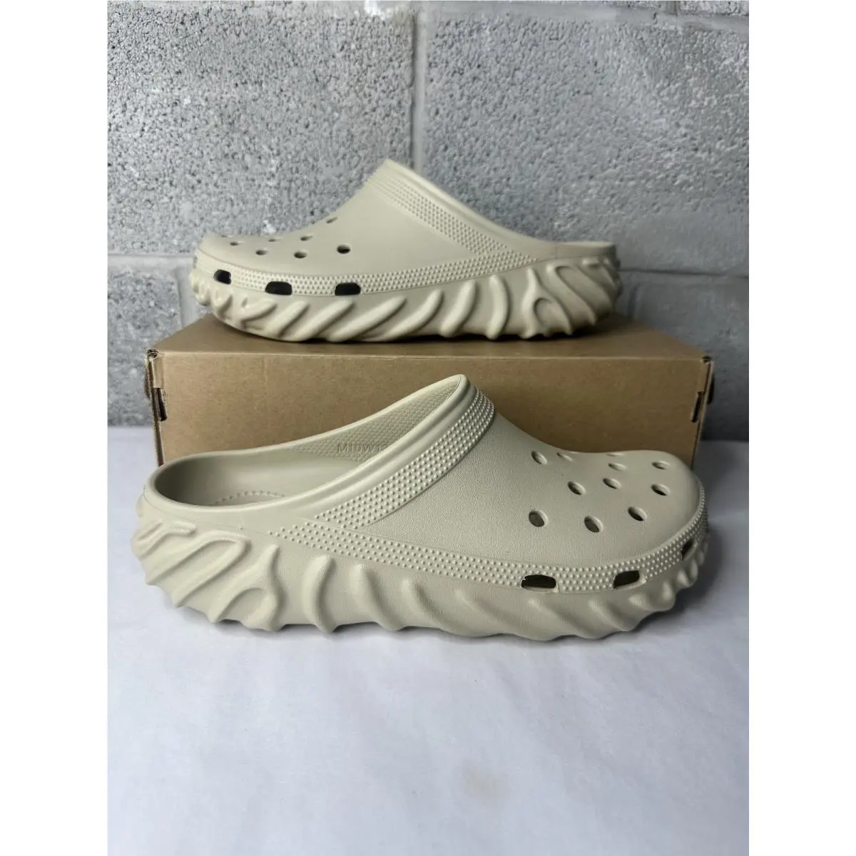 Crocs shoes - 210141-0LX - 210141-0LX - Ginger (UPC: 196265884407) 0