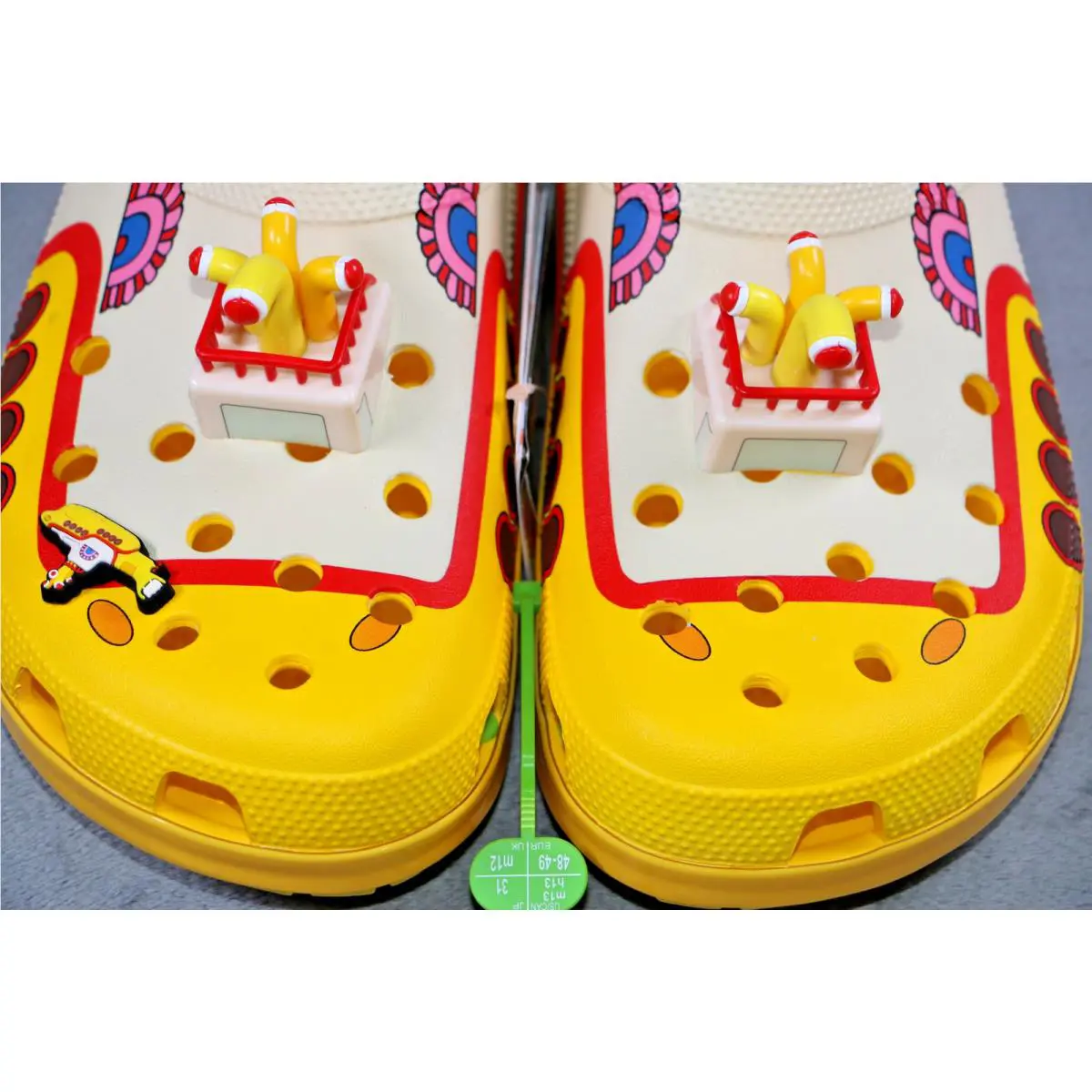 Crocs shoes - Yellow (UPC: 198445135811) 7
