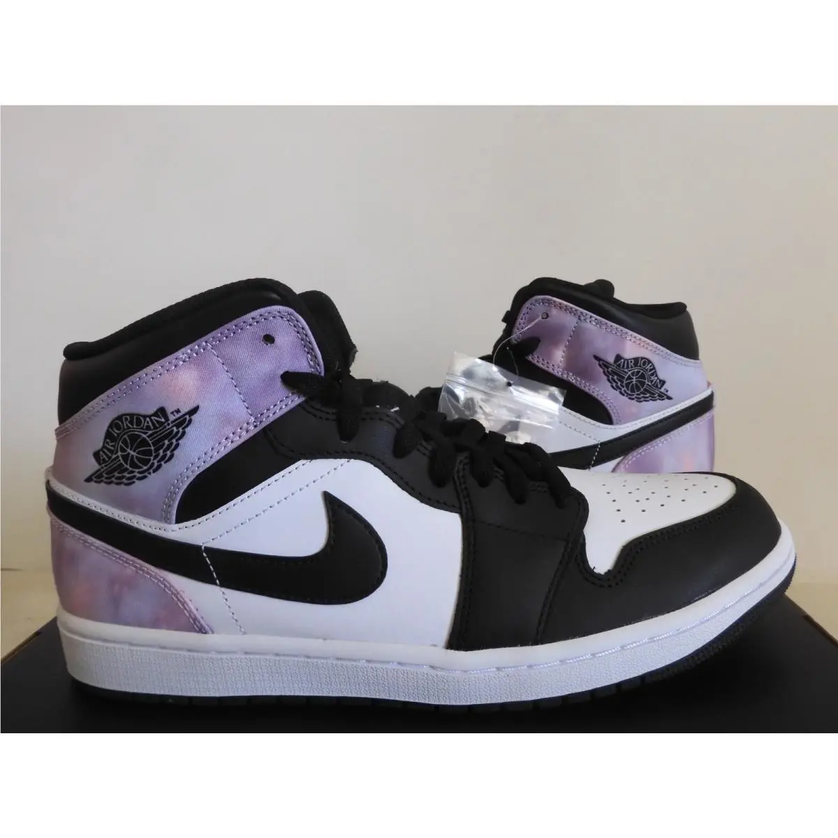 Nike shoes - Air Jordan 1 Mid - Air Mid - DM1200-001 - Black 18