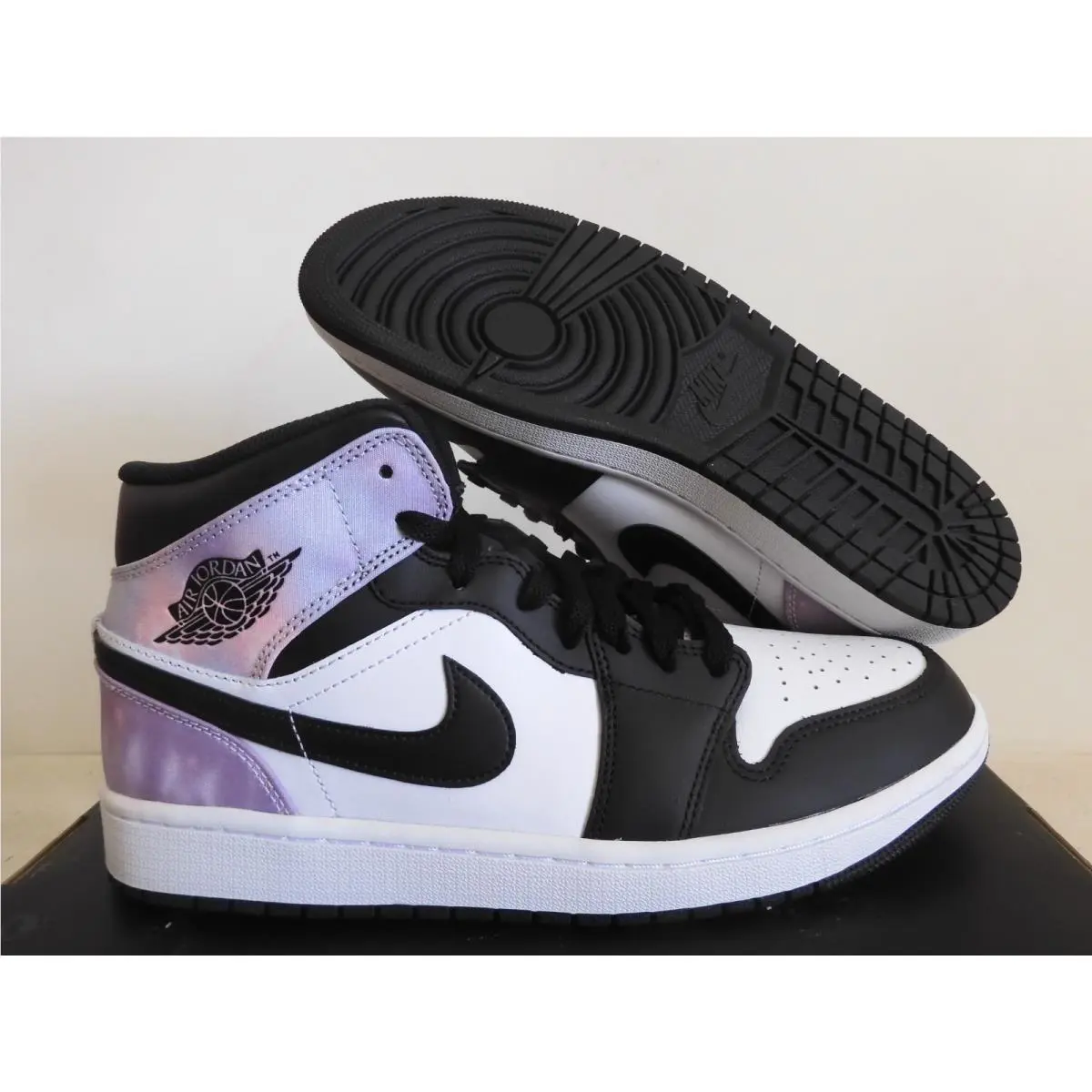 Nike shoes - Air Jordan 1 Mid - Air Mid - DM1200-001 - Black 8