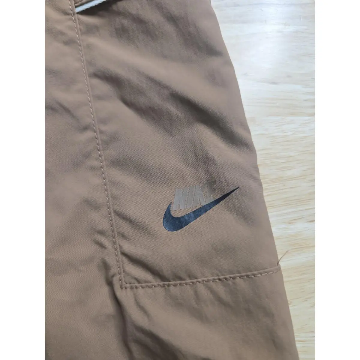 Nike clothing - Nike Sportswear Essentials - Sportswear Essentials - DM6681-256 - Brown (UPC: 195245659189) 3