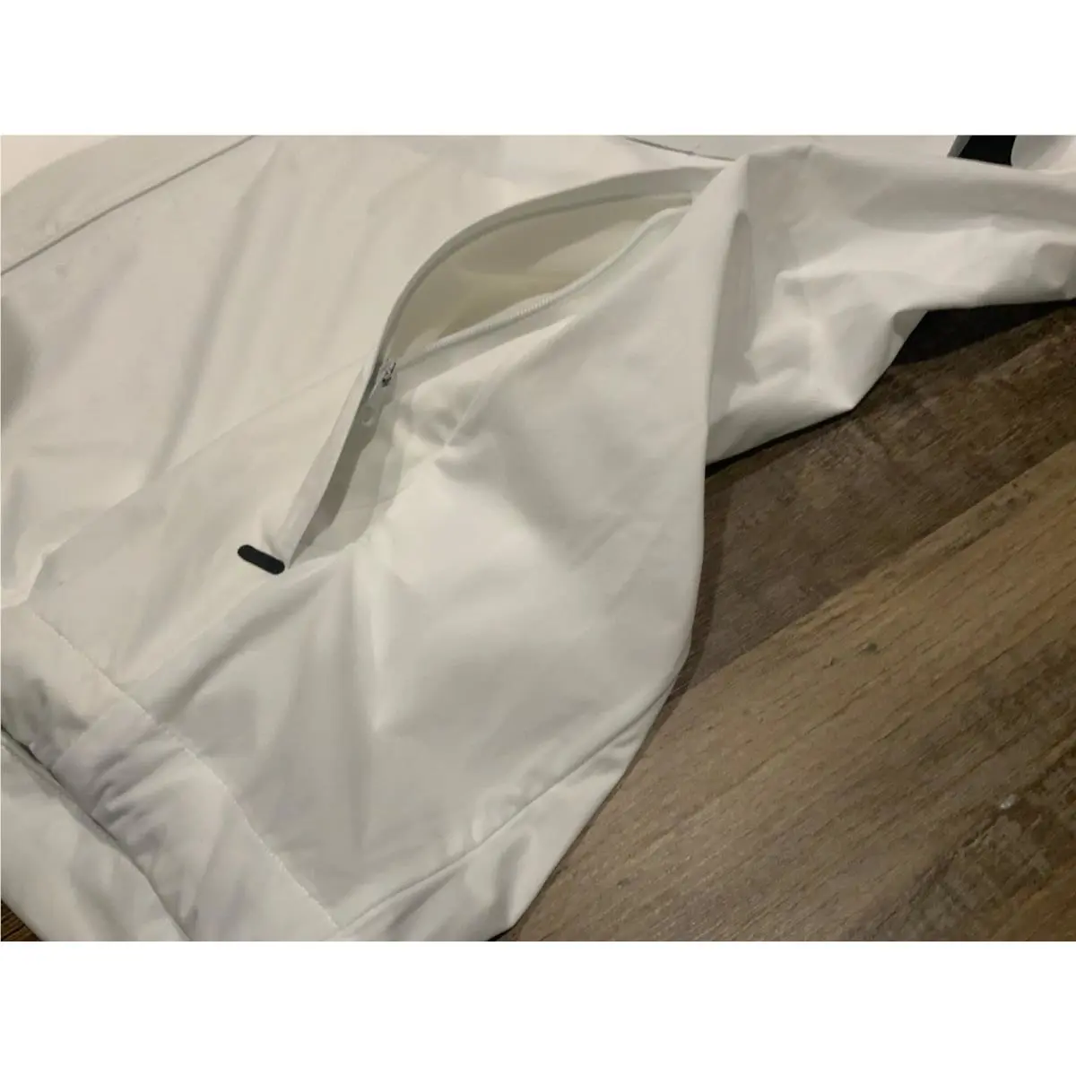 Nike clothing - Nike Storm-FIT Aerogami Running Jacket - White (UPC: 197598762370) 1