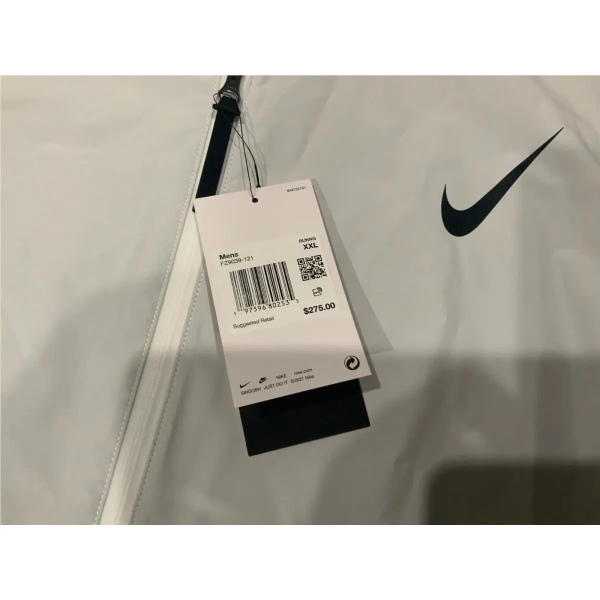 Nike clothing - Nike Storm-FIT Aerogami Running Jacket - White (UPC: 197598762370) 3