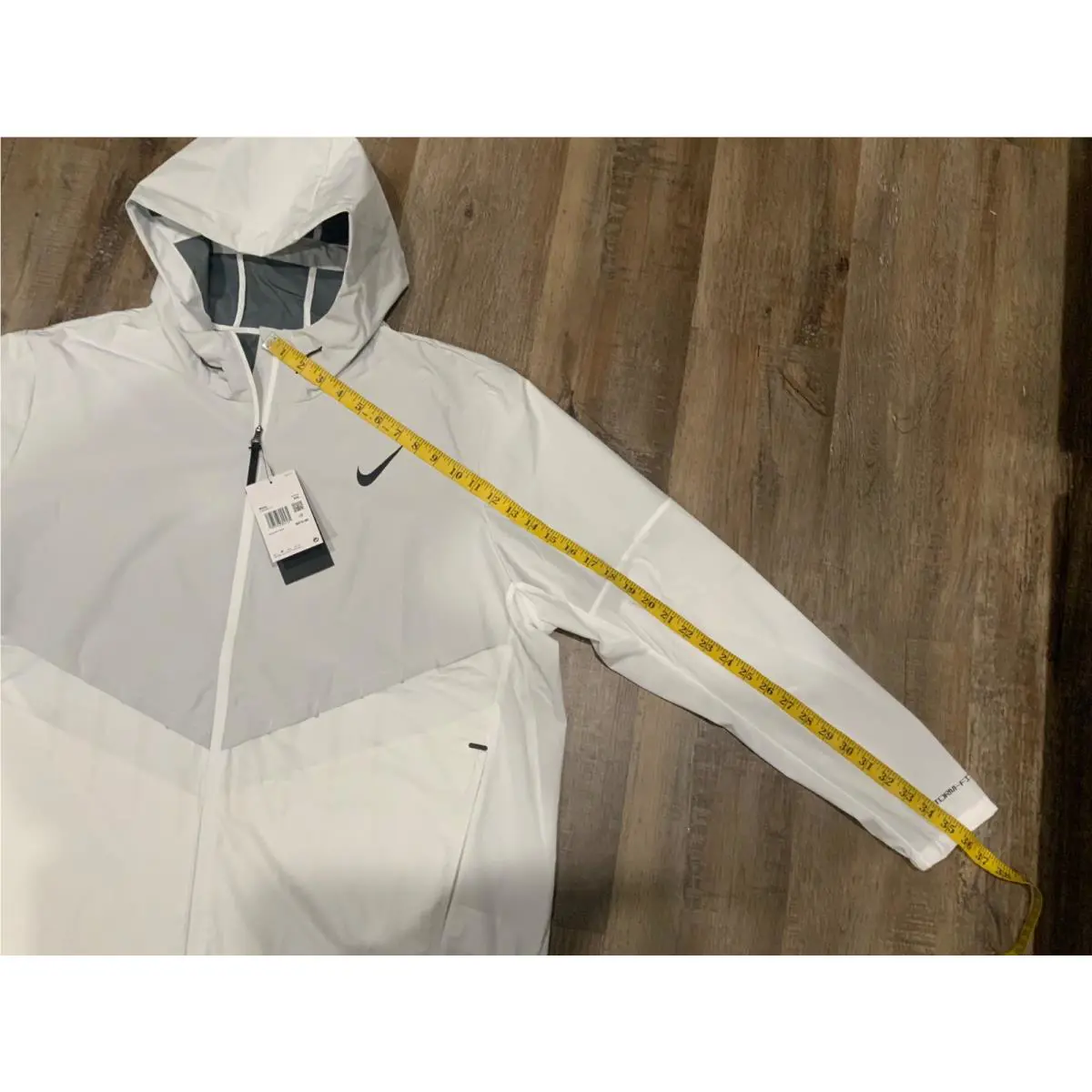 Nike clothing - Nike Storm-FIT Aerogami Running Jacket - White (UPC: 197598762370) 7