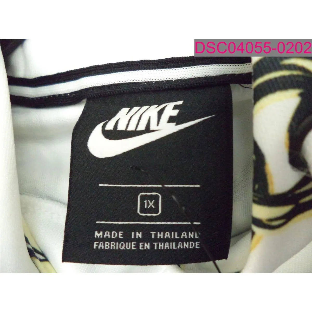 Nike clothing - White 1
