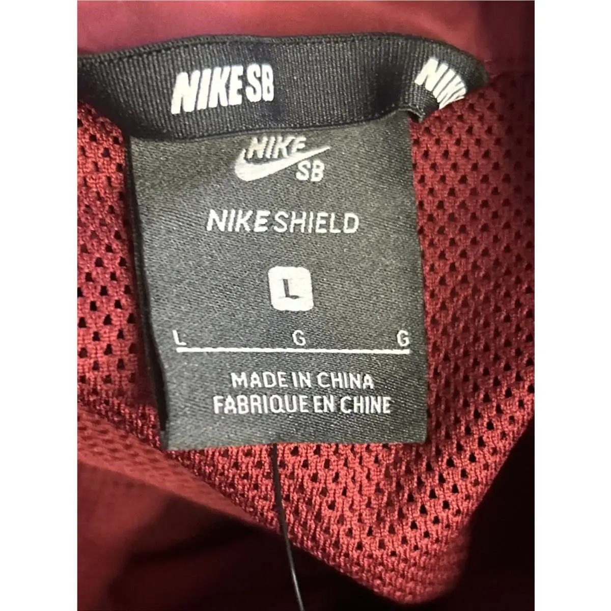 Nike clothing - Nike SB Shield - Shield - Red 3
