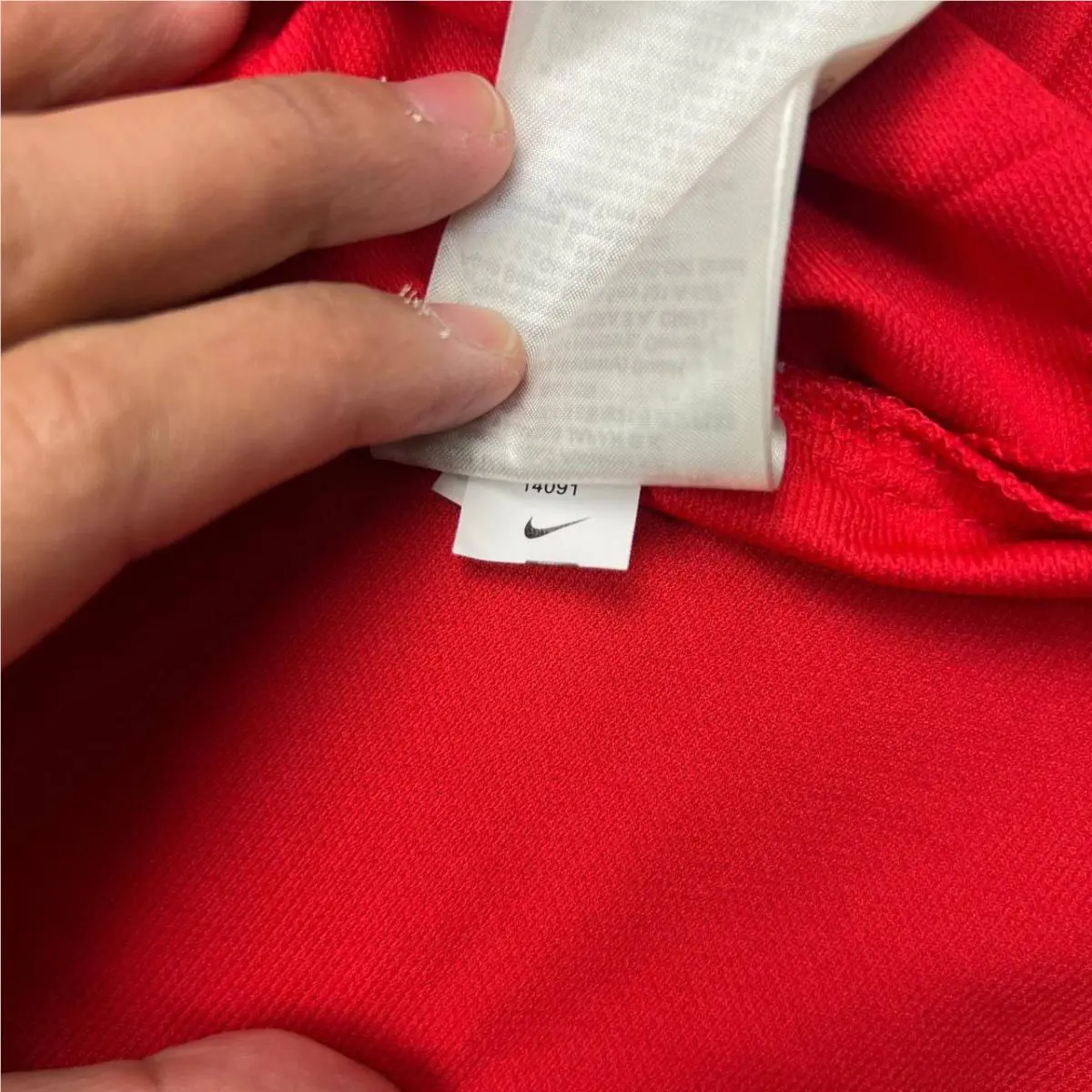 Nike clothing - Red 4