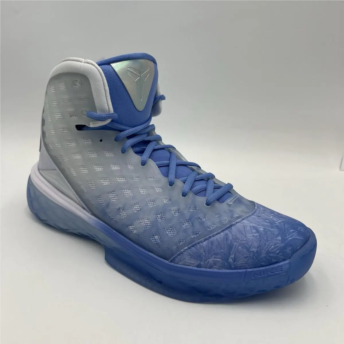 Nike Iii Protro Royal Pulse Christmas White IQ5338 400 Mens Size 10 Sneakers