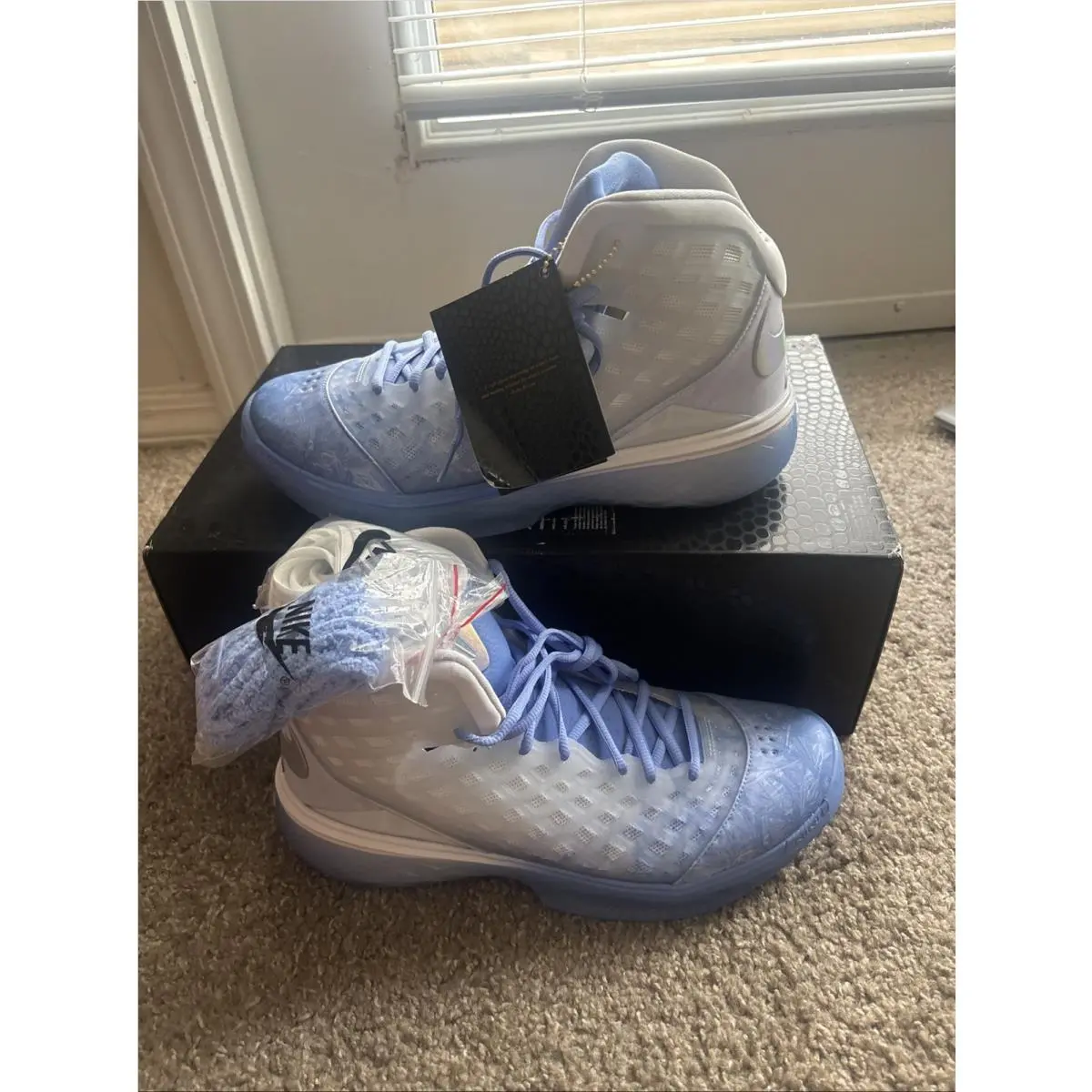 Nike Kobe 3 Christmas Size 10 Men`s IQ5338-400 - Blue