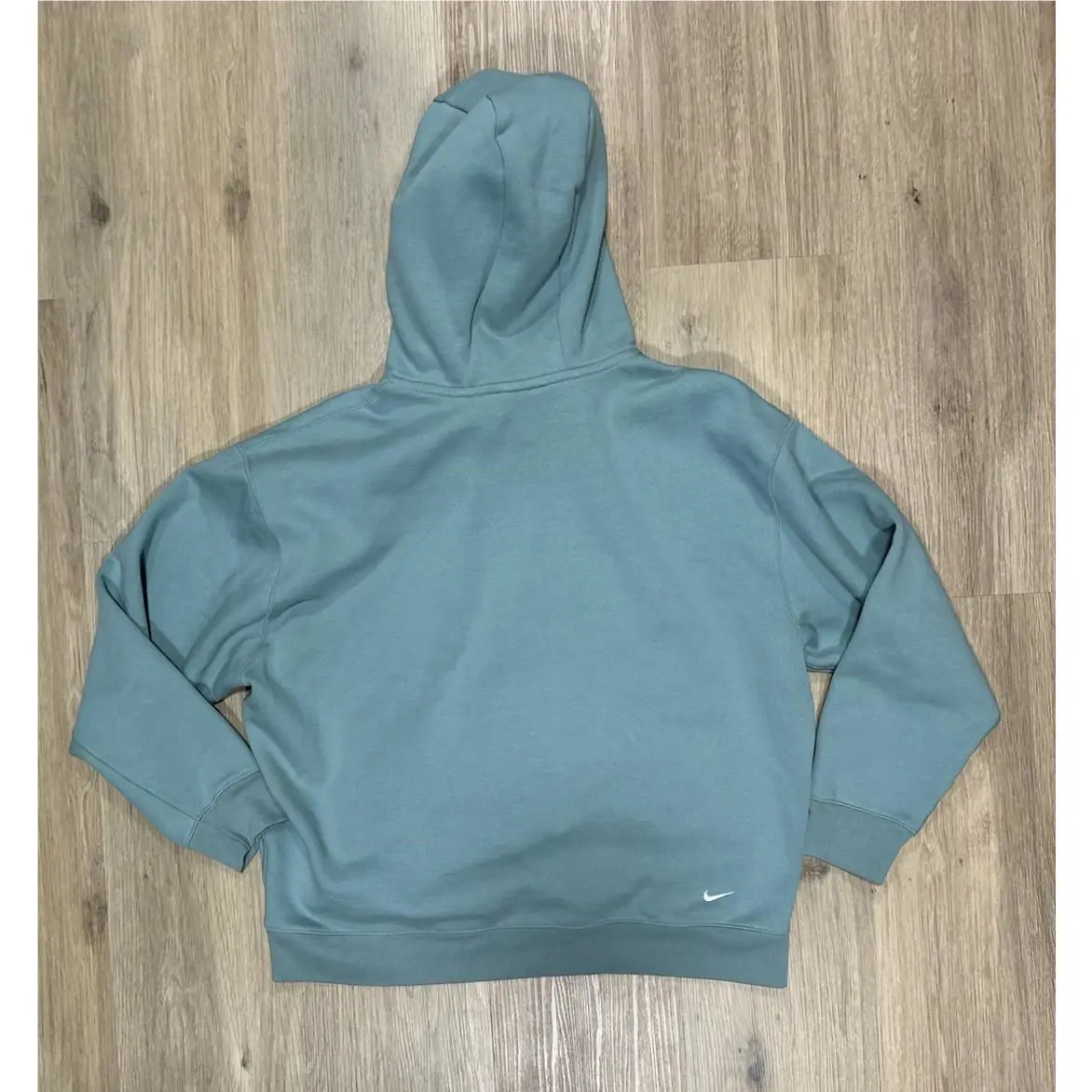 Nike clothing - Cannon/Clay Green (UPC: 198486861366) 0