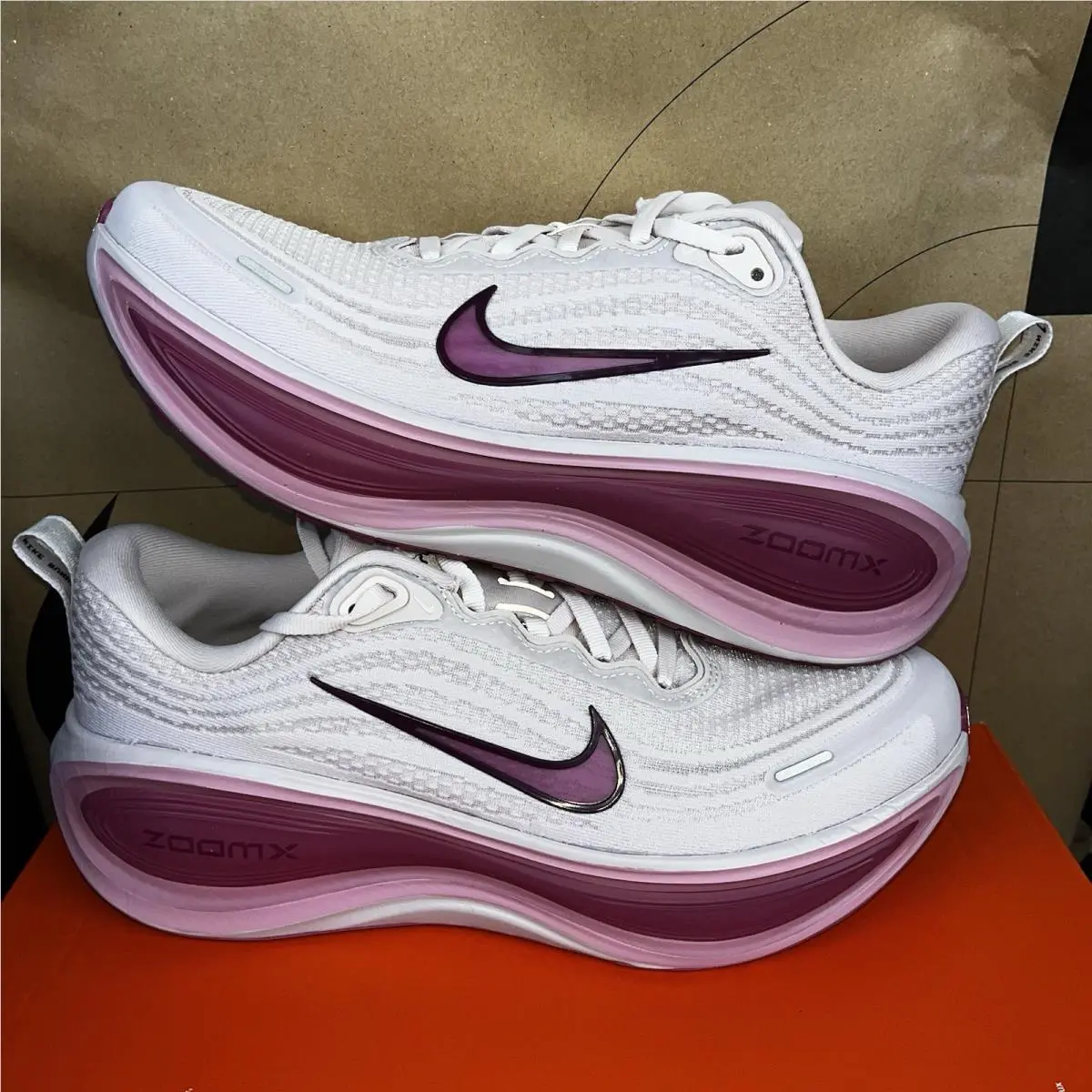 Nike shoes - Nike Vomero Plus - Vomero Plus - HV8154-602 - Pink 0