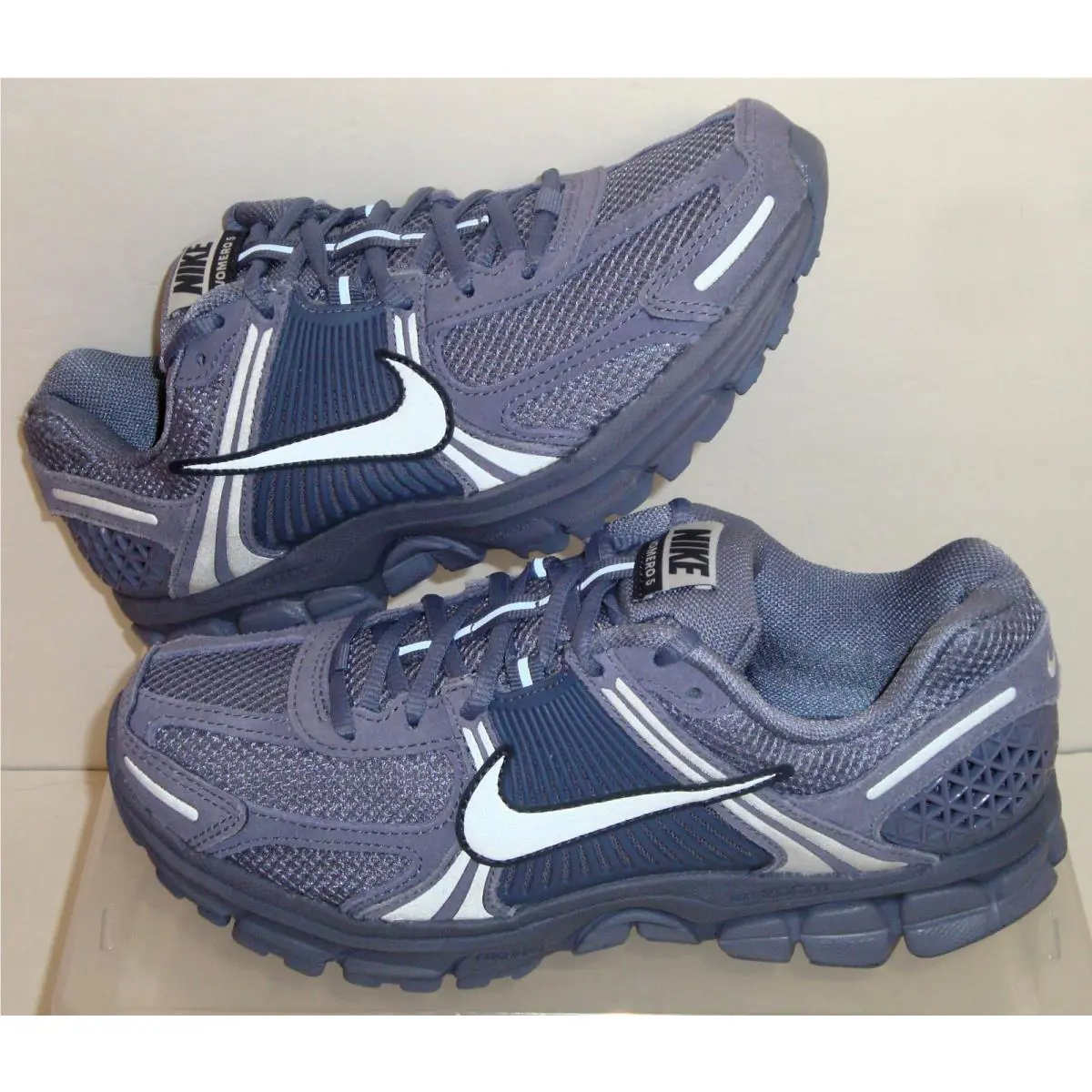 Nike shoes - Nike Air Zoom Vomero 5 - HQ0458 400 - Multicolor (UPC: 00198486848145) 4