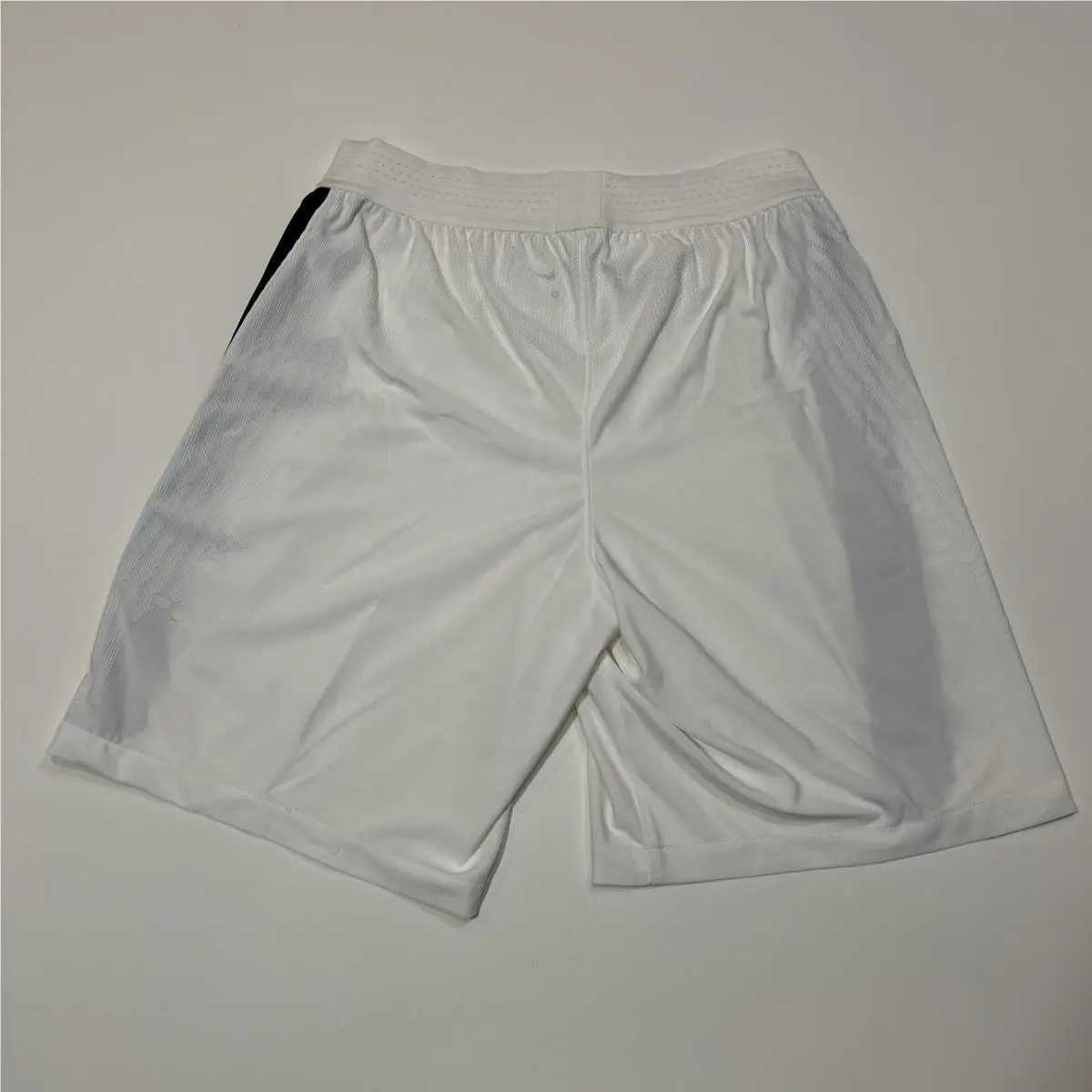 Nike clothing - White 9