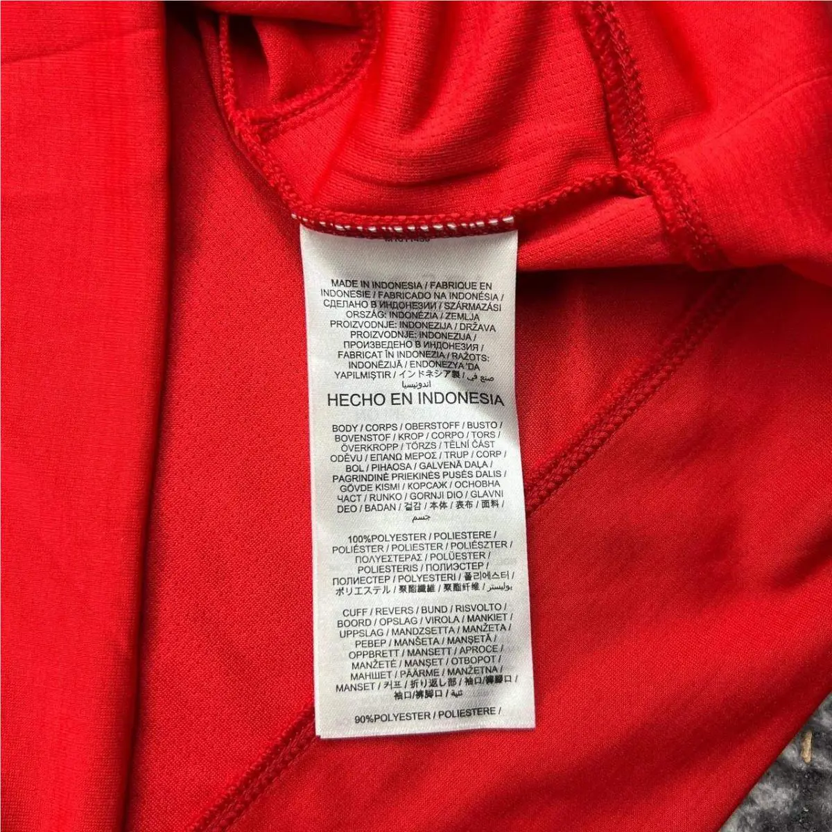 Nike clothing - Red 3