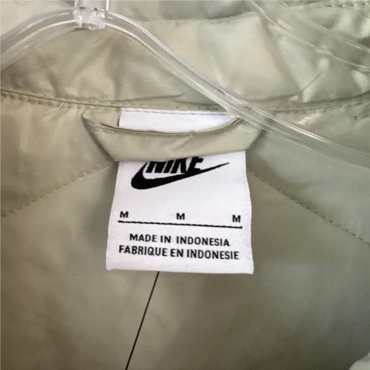 Nike clothing - Green 1