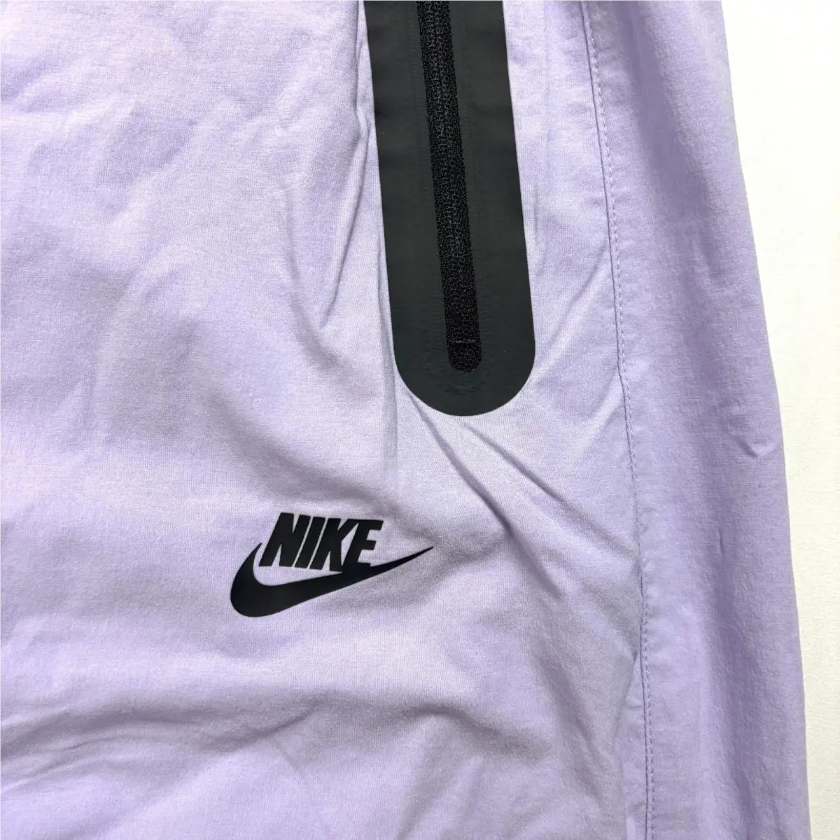 Nike clothing - Multicolor (UPC: 197863096544) 0