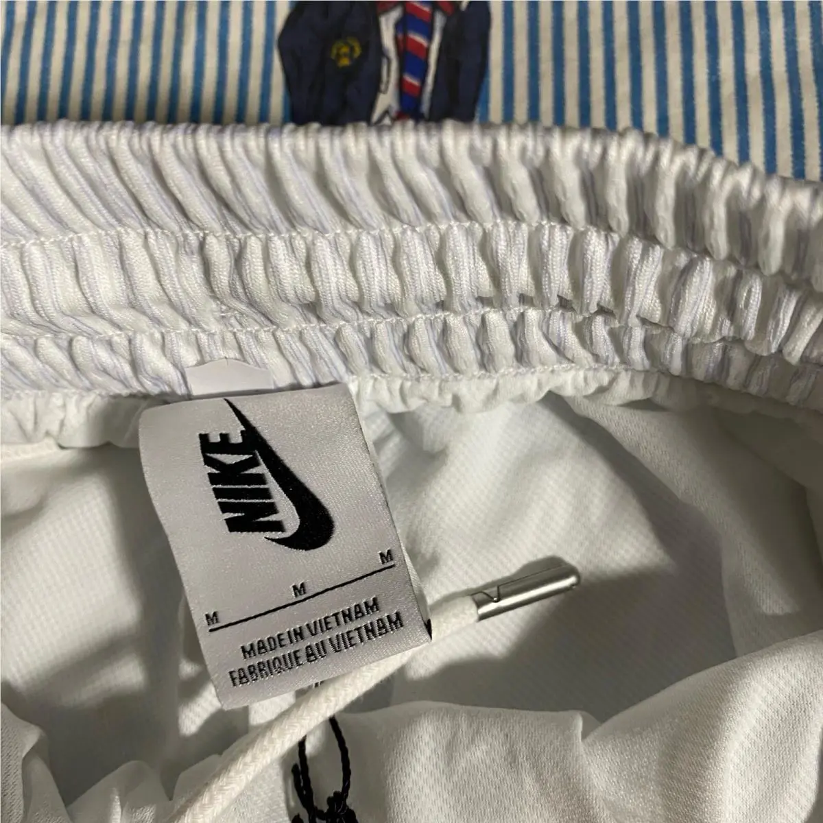 Nike clothing - White 1
