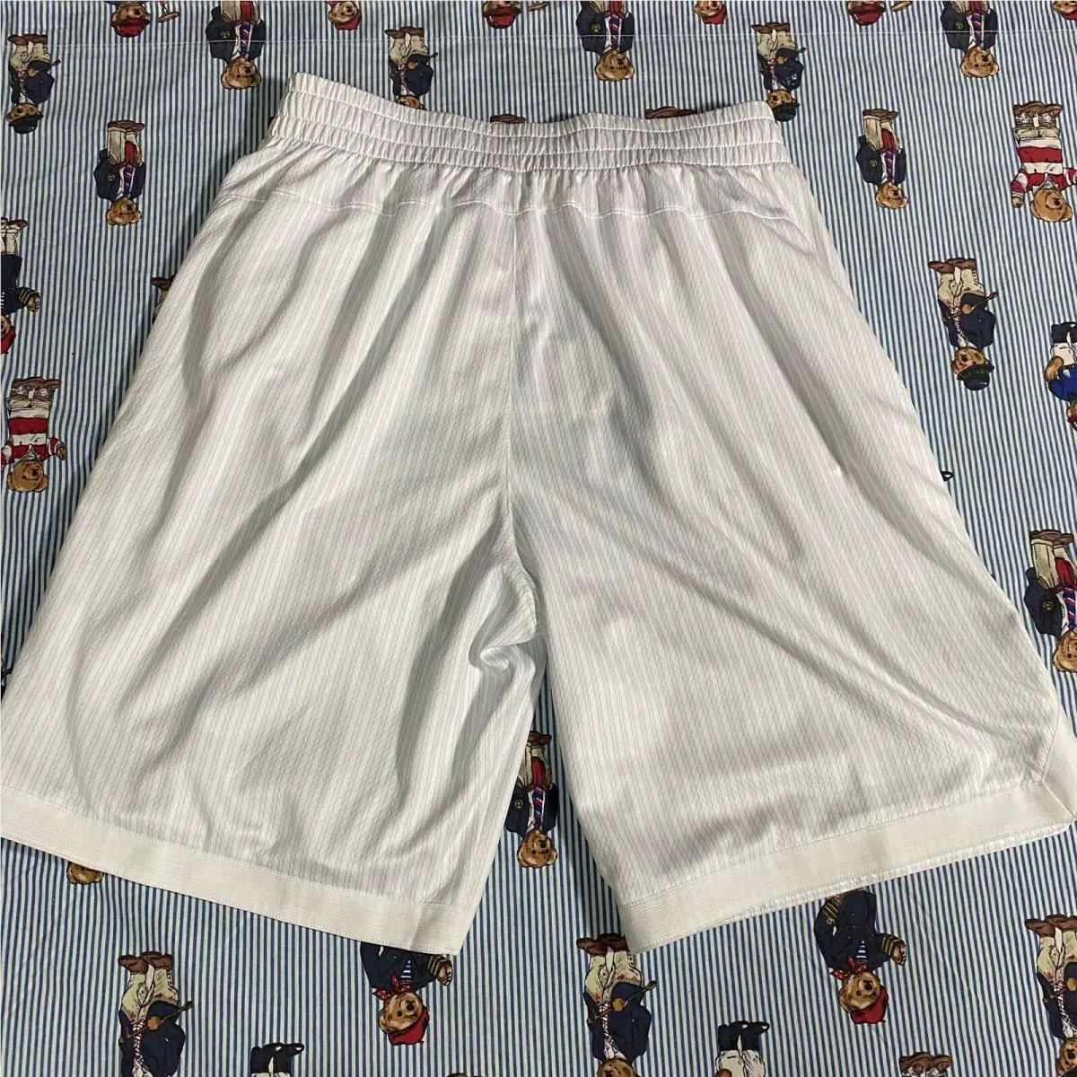 Nike clothing - White 3