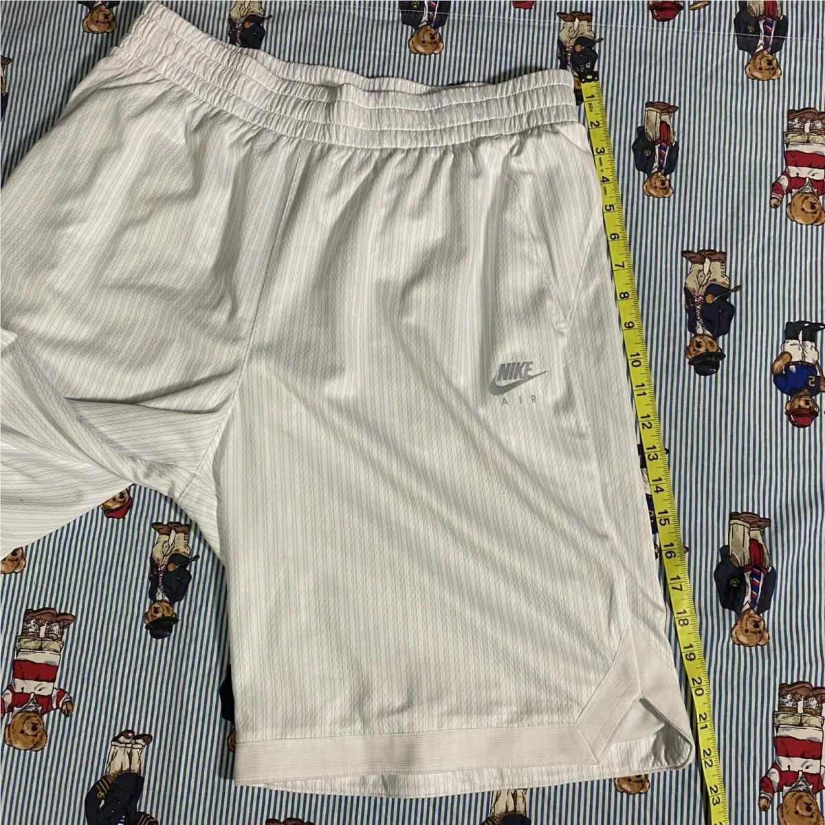 Nike clothing - White 4